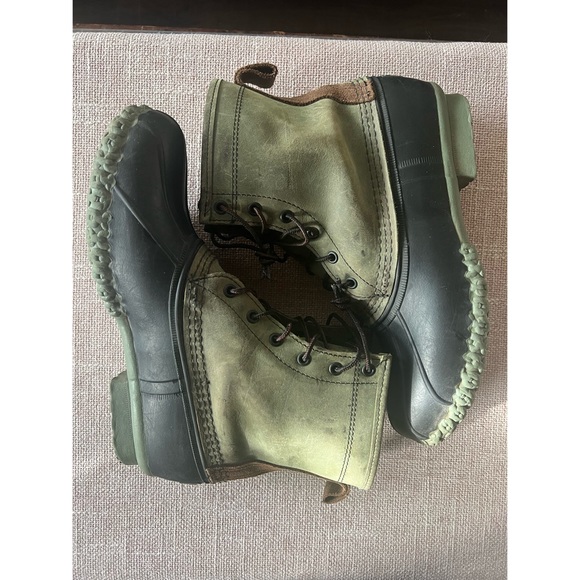L.L. Bean Green Leather Duck Boots - Picture 1 of 7